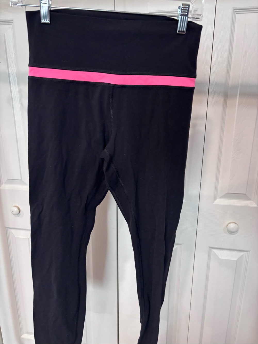 lululemon athletica Black Leggings with Pink Waistband